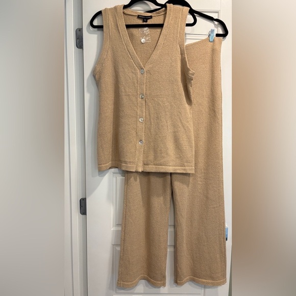 Pants - Tan Sleeveless Button-Up Top and Pants Set
